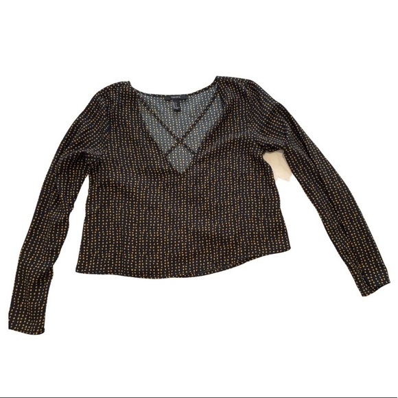 Forever 21 lightweight black with mustard dots bell sleeve shirt - Picture 1 of 3